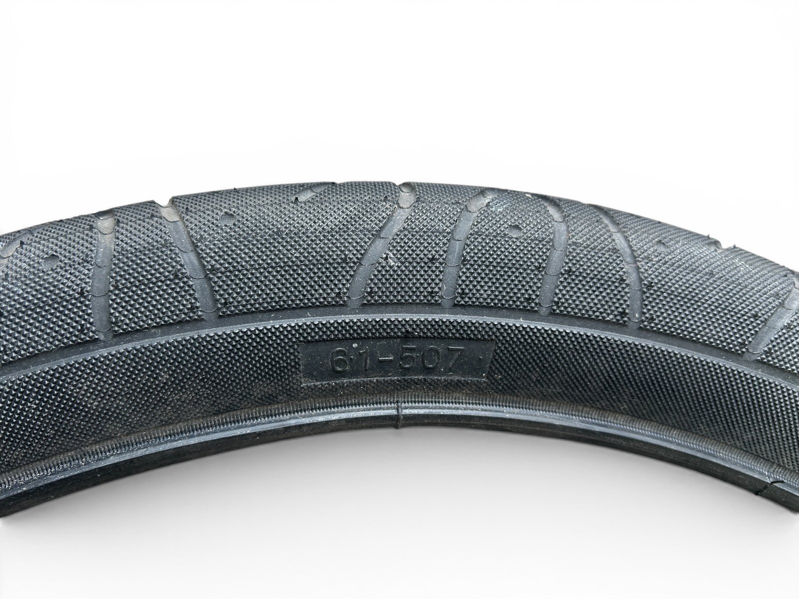 Maxxis Hookworm 61-507 24 Zoll Drahtreifen B-Ware – Bild 3